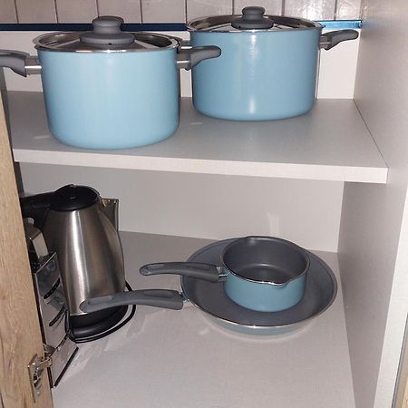לאזיסה Blue Apartment - A Due Passi Dal Lago, Parcheggio Privato מראה חיצוני תמונה