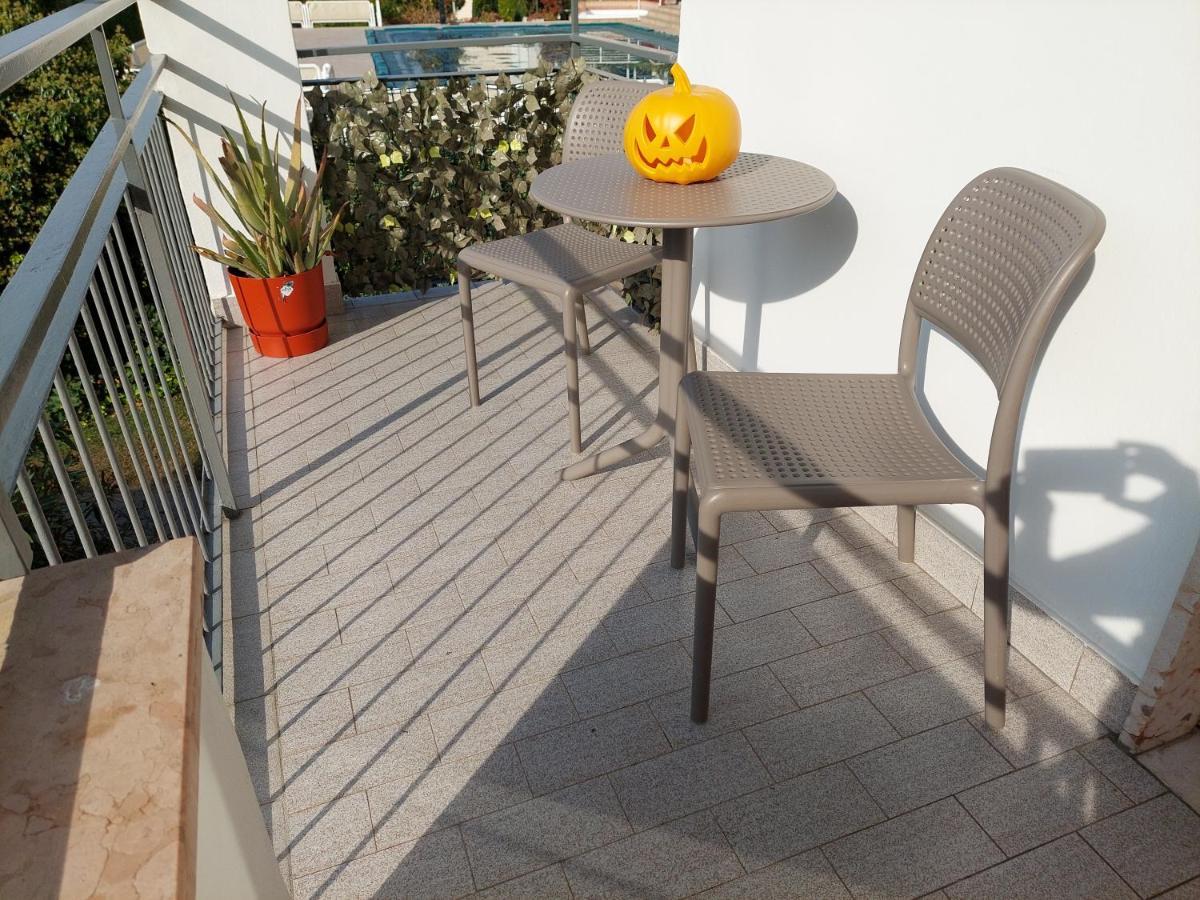 לאזיסה Blue Apartment - A Due Passi Dal Lago, Parcheggio Privato מראה חיצוני תמונה
