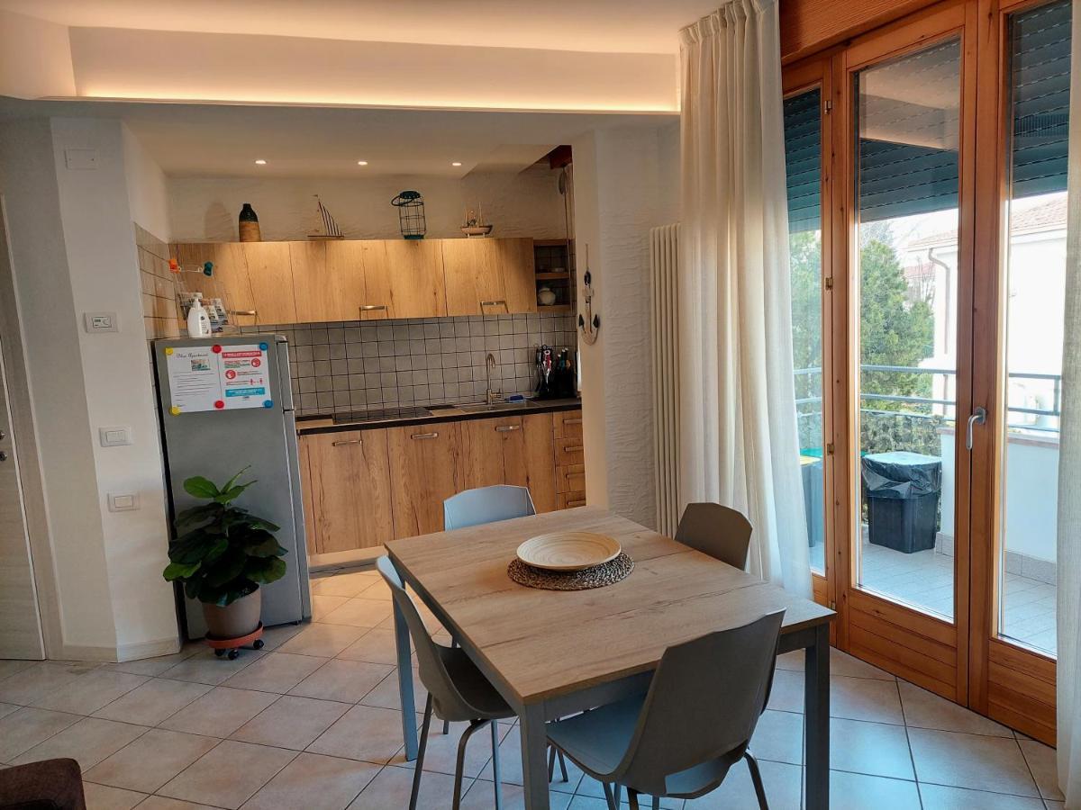 לאזיסה Blue Apartment - A Due Passi Dal Lago, Parcheggio Privato מראה חיצוני תמונה