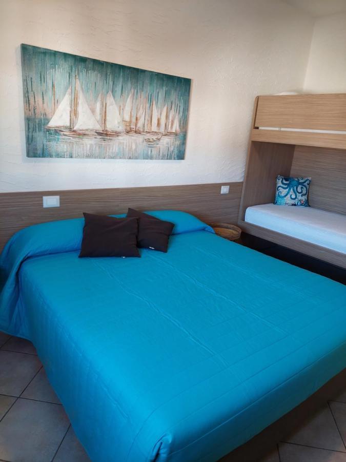 לאזיסה Blue Apartment - A Due Passi Dal Lago, Parcheggio Privato מראה חיצוני תמונה