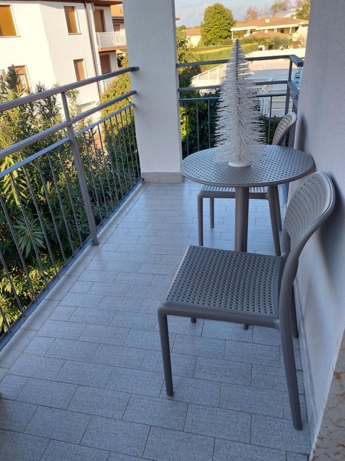 לאזיסה Blue Apartment - A Due Passi Dal Lago, Parcheggio Privato מראה חיצוני תמונה
